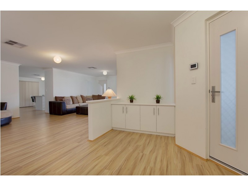 19 Claiborne Road, Secret Harbour WA 6173