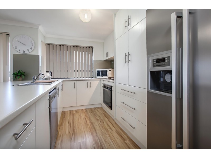 19 Claiborne Road, Secret Harbour WA 6173