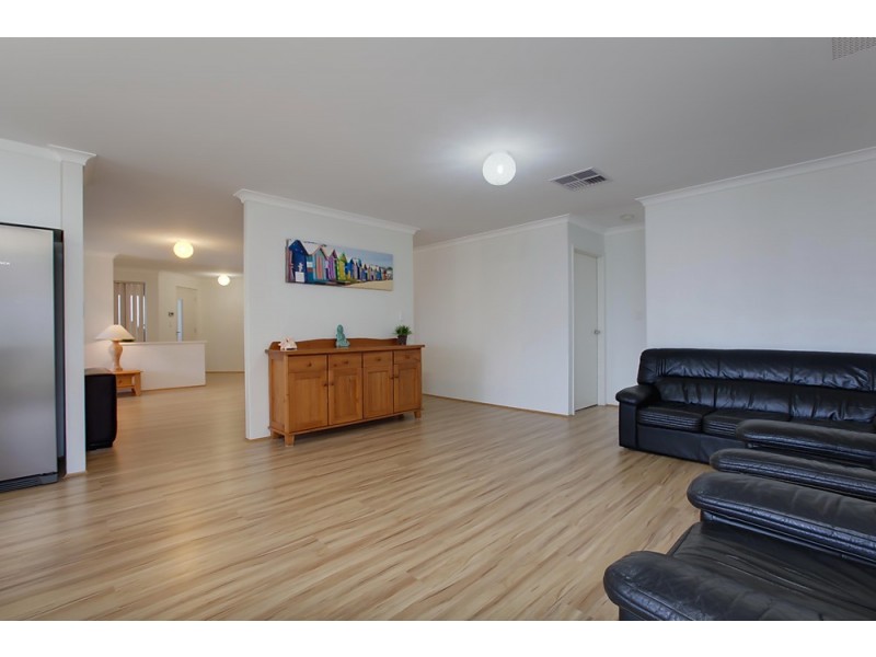 19 Claiborne Road, Secret Harbour WA 6173