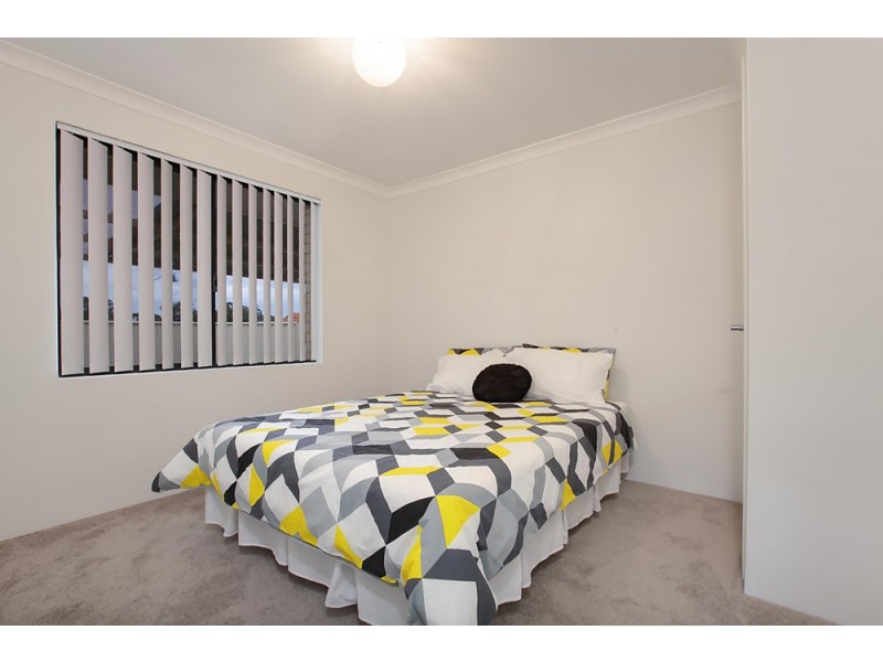 19 Claiborne Road, Secret Harbour WA 6173
