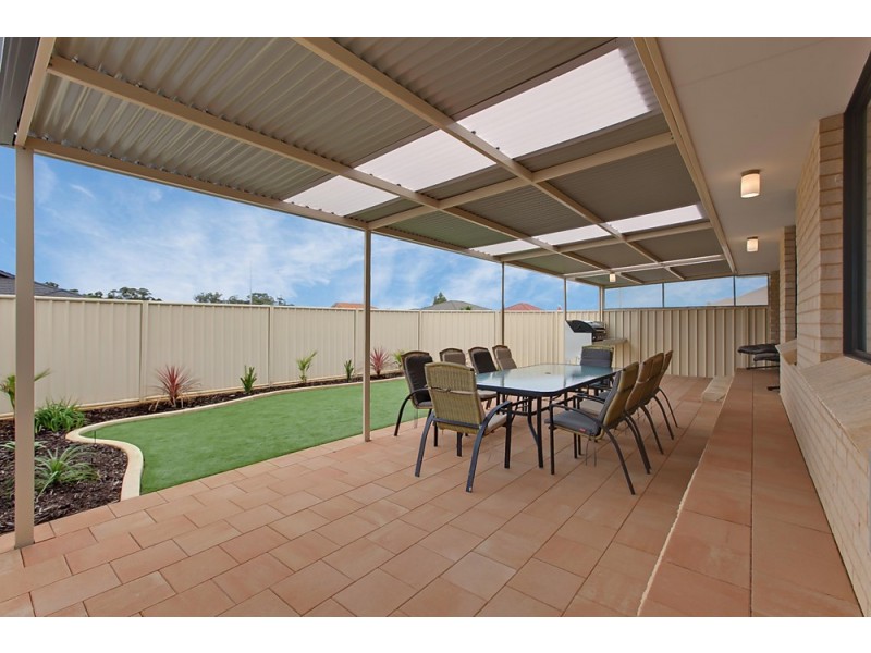 19 Claiborne Road, Secret Harbour WA 6173