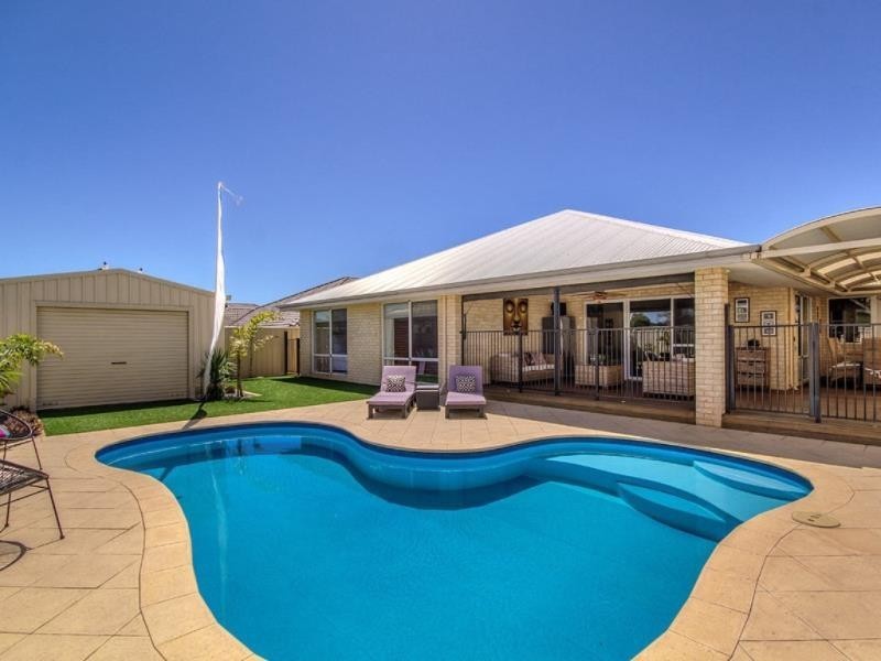 75 Greeson Parkway, Secret Harbour WA 6173