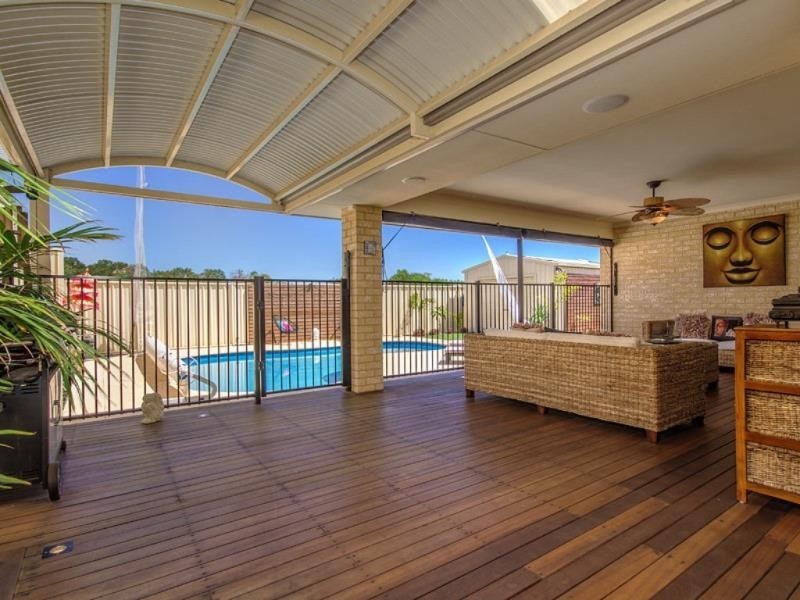 75 Greeson Parkway, Secret Harbour WA 6173