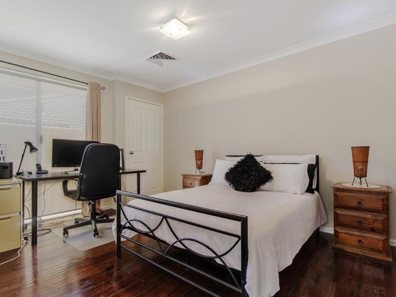 75 Greeson Parkway, Secret Harbour WA 6173