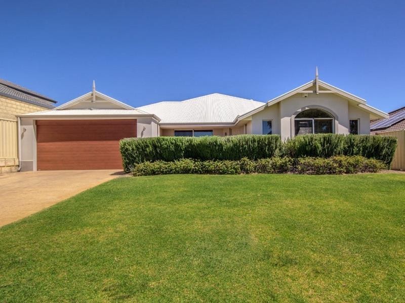 75 Greeson Parkway, Secret Harbour WA 6173