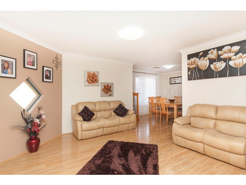 28 Zedora Loop, Port Kennedy WA 6172