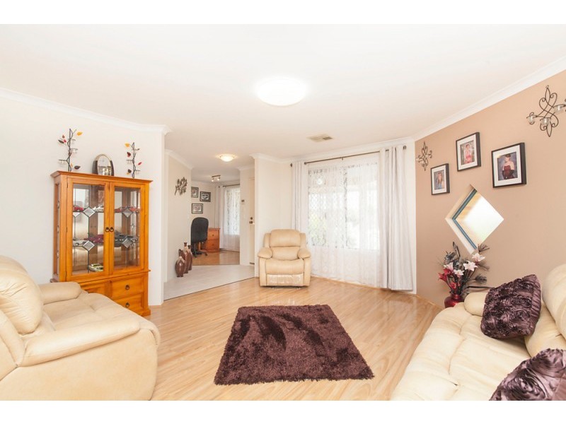 28 Zedora Loop, Port Kennedy WA 6172