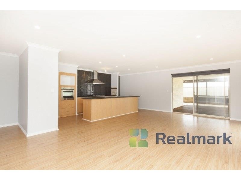 16 Battrass Loop, Baldivis WA 6171