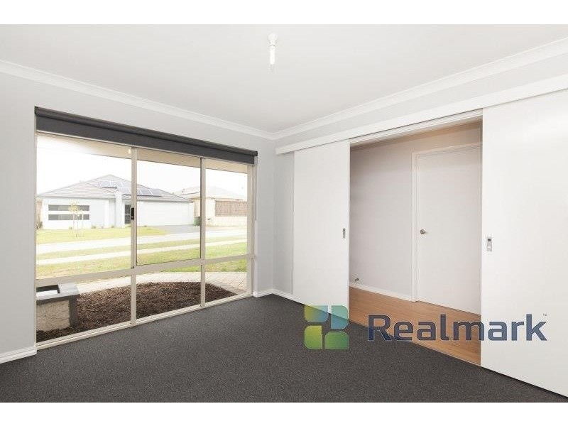 16 Battrass Loop, Baldivis WA 6171