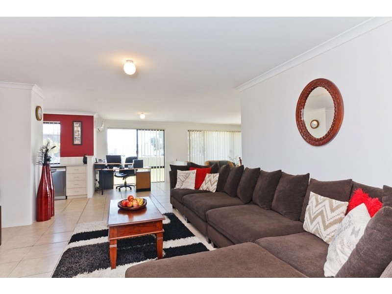 1 Elwell Street, Secret Harbour WA 6173