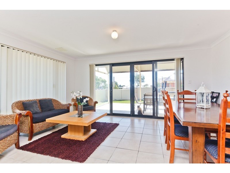 1 Elwell Street, Secret Harbour WA 6173