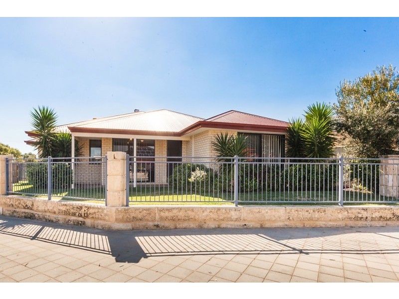 1 Elwell Street, Secret Harbour WA 6173