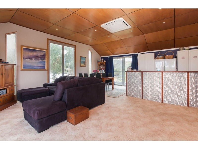 40 Minderoo Crescent, Golden Bay WA 6174