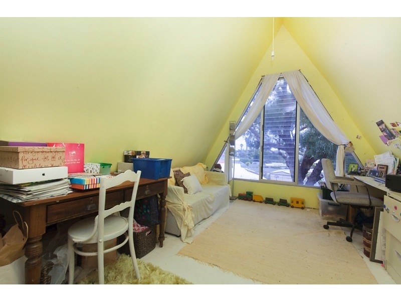 40 Minderoo Crescent, Golden Bay WA 6174