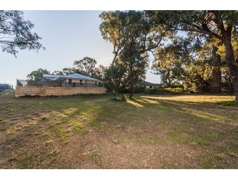 25 Greeson Pwy, Secret Harbour WA 6173