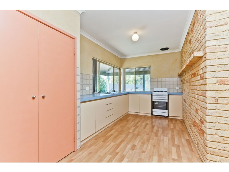 48 Tangadee Road, Golden Bay WA 6174