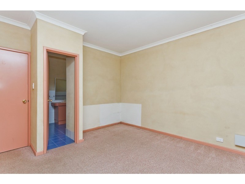 48 Tangadee Road, Golden Bay WA 6174