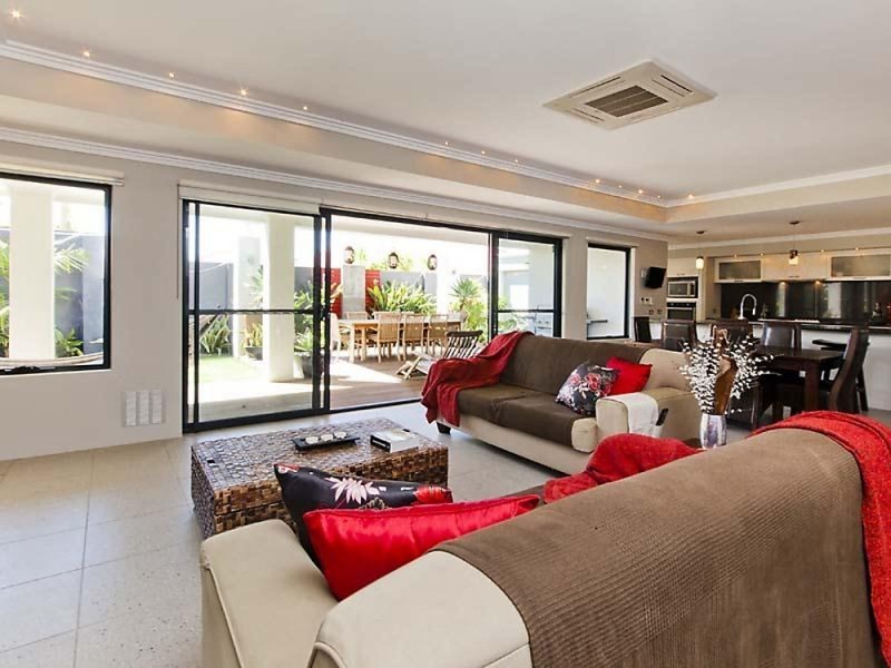 4 Antero Road, Secret Harbour WA 6173