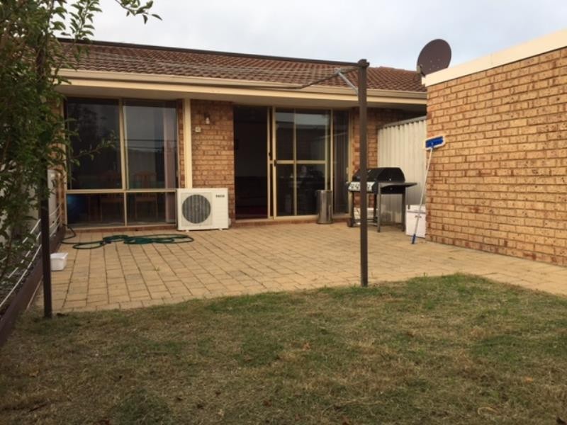 6/8 Merope Close, Rockingham WA 6168