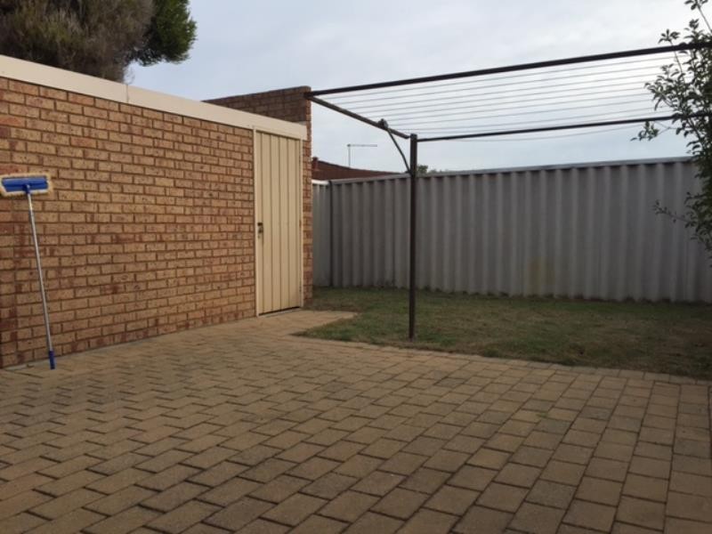 6/8 Merope Close, Rockingham WA 6168