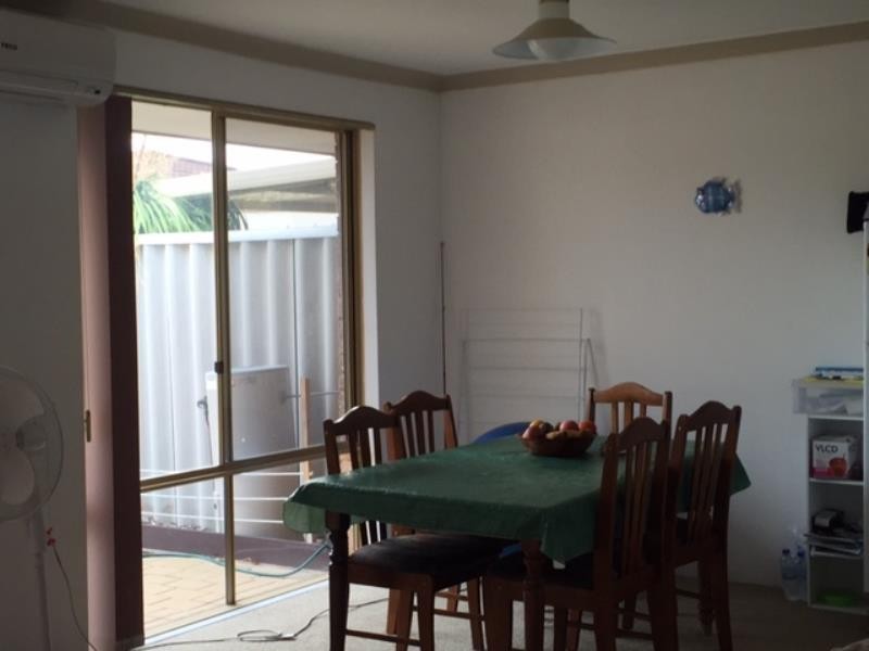 6/8 Merope Close, Rockingham WA 6168