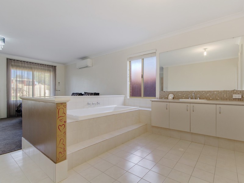 43 Murdoch Drive, Singleton WA 6175