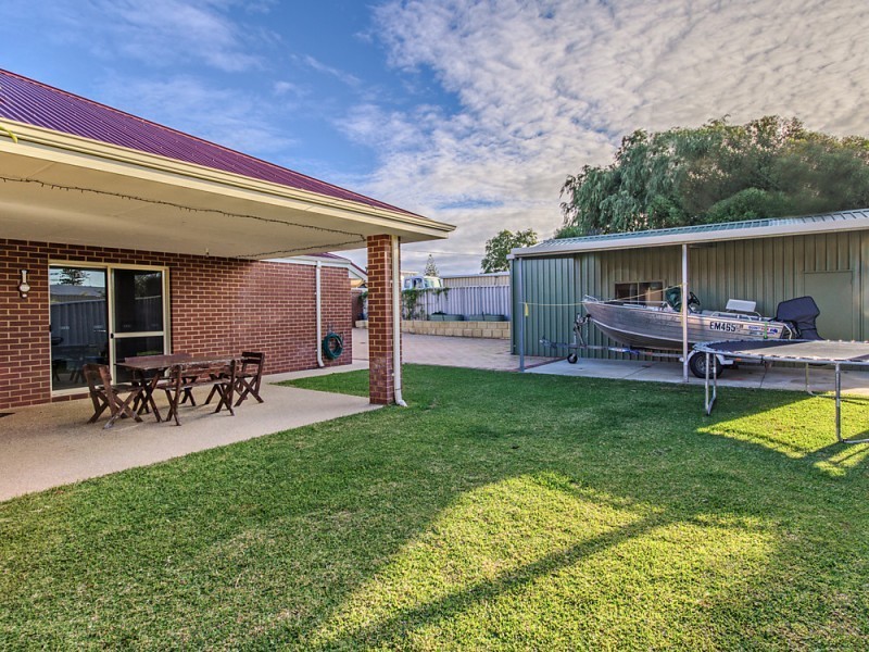 43 Murdoch Drive, Singleton WA 6175