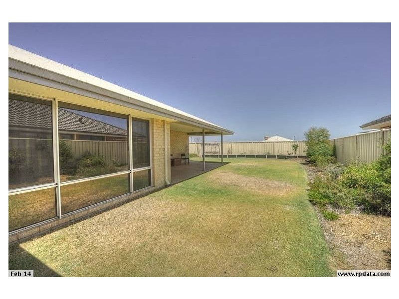 14 Sinclair Vista, Lakelands WA 6180