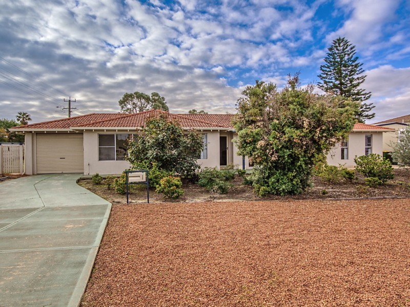 1 Boolardy Road, Golden Bay WA 6174