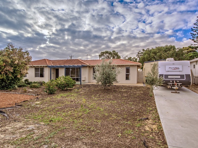 1 Boolardy Road, Golden Bay WA 6174