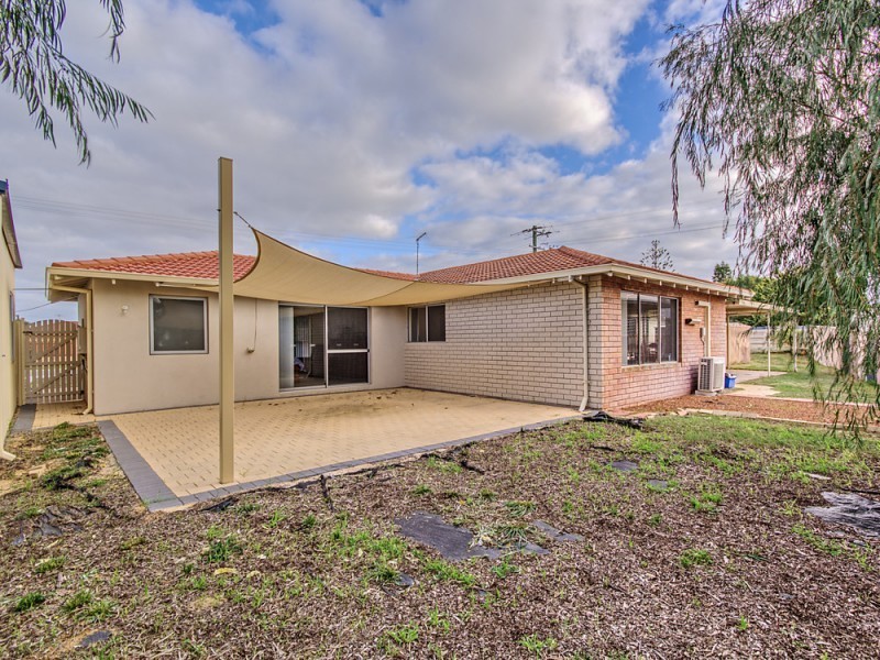 1 Boolardy Road, Golden Bay WA 6174