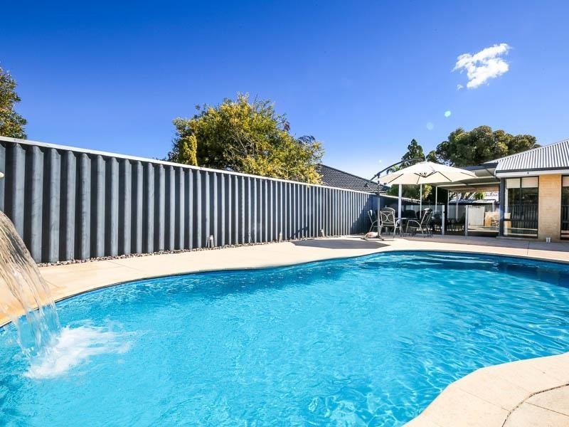 8 Milos Mews, Secret Harbour WA 6173