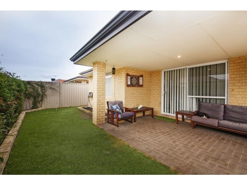 43 Kumarina Drive, Secret Harbour WA 6173