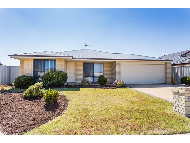 104 Forty Road, Secret Harbour WA 6173