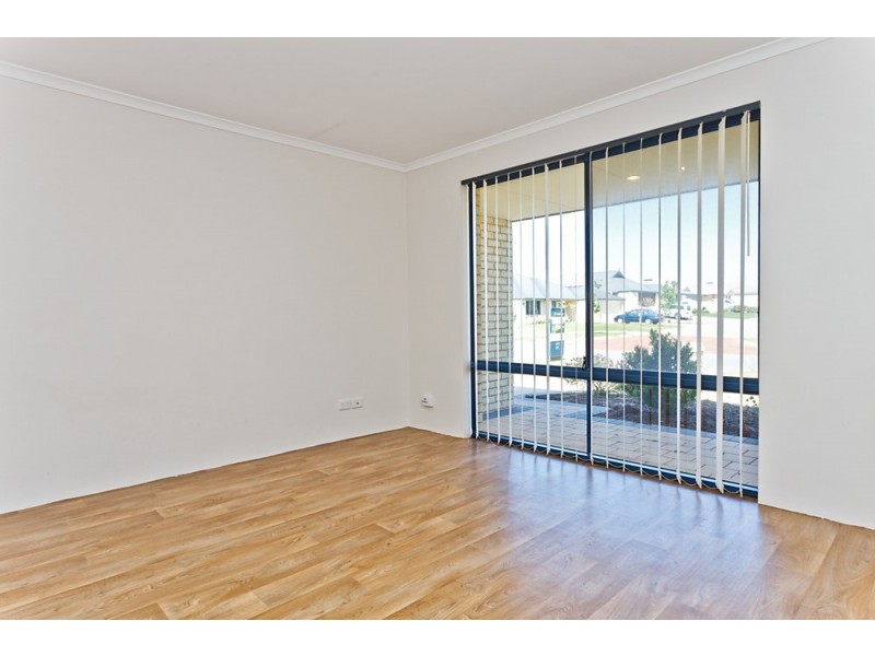 104 Forty Road, Secret Harbour WA 6173