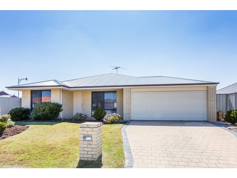 104 Forty Road, Secret Harbour WA 6173