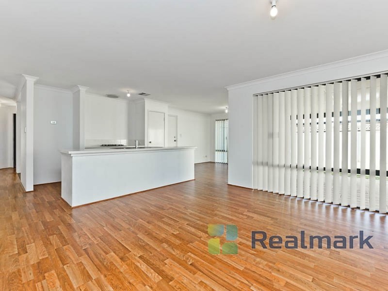 17 Brunswick Street, Secret Harbour WA 6173