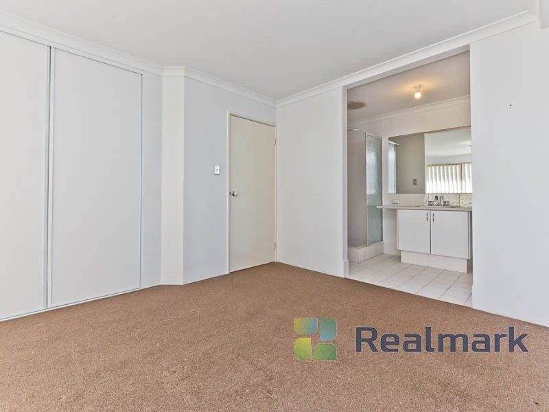 17 Brunswick Street, Secret Harbour WA 6173