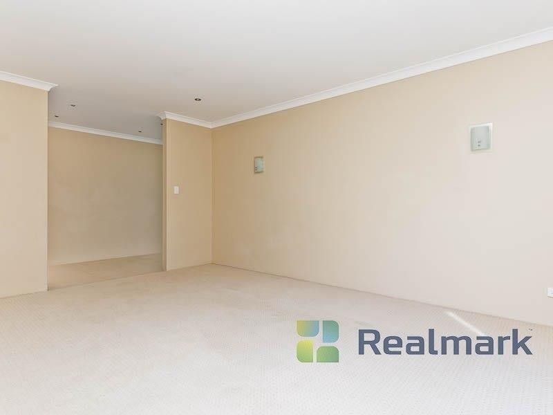 41 Arrowwood Loop, Secret Harbour WA 6173