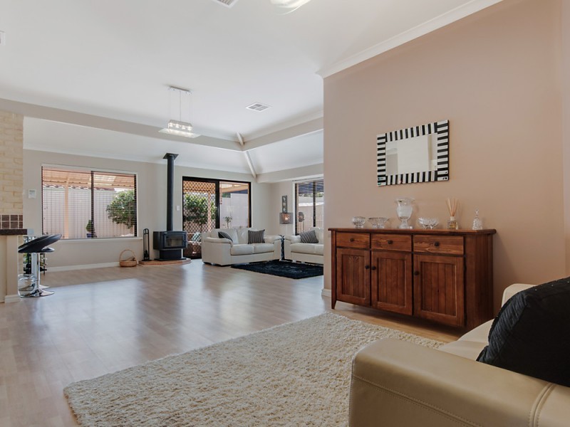 205 Fendam Street, Port Kennedy WA 6172