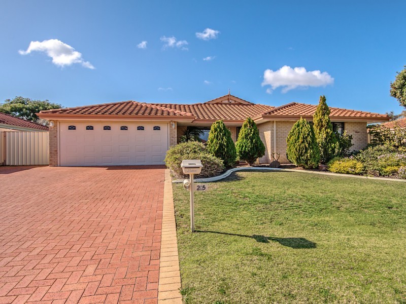 205 Fendam Street, Port Kennedy WA 6172