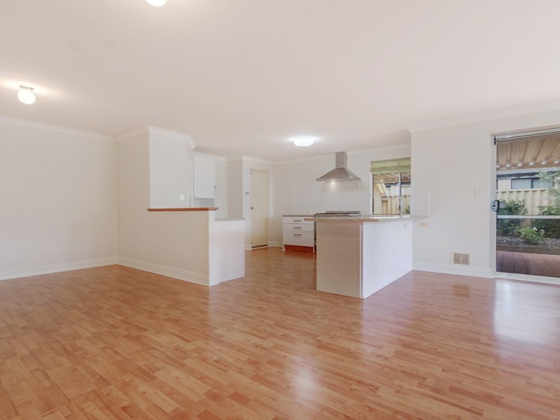 4 Anguilla Court, Secret Harbour WA 6173