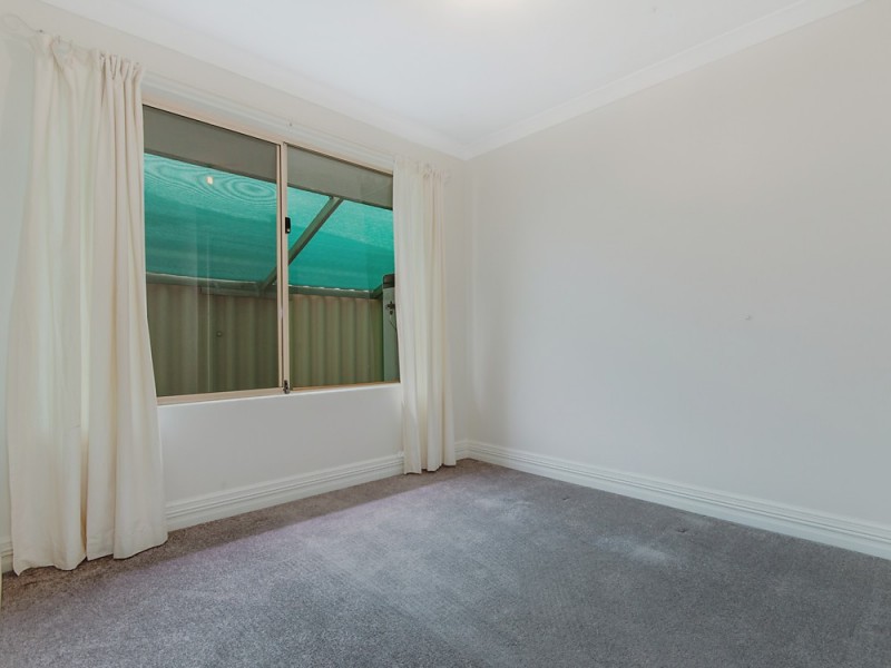 4 Anguilla Court, Secret Harbour WA 6173