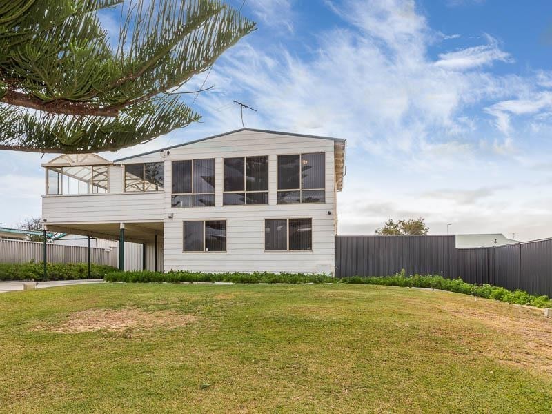 6 Finn Court, Singleton WA 6175