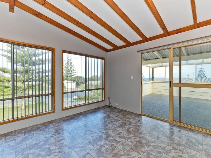 6 Finn Court, Singleton WA 6175