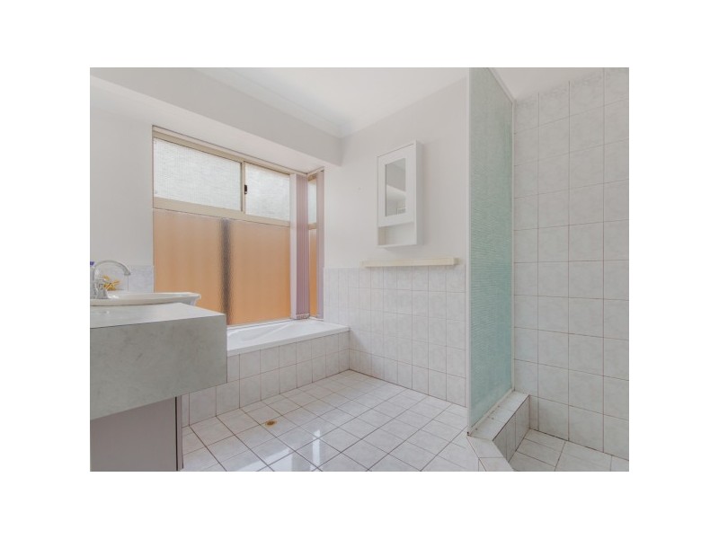 22 Camargue Green, Secret Harbour WA 6173