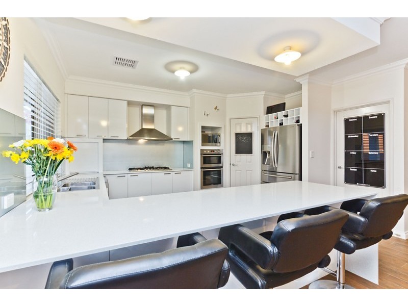 12 Majorca Green, Secret Harbour WA 6173