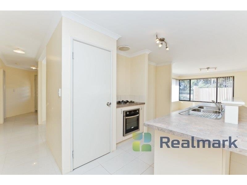 14 Cheney Loop, Secret Harbour WA 6173