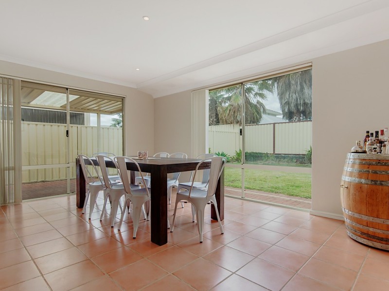 60 La Spezia Drive, Secret Harbour WA 6173