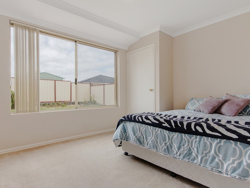 60 La Spezia Drive, Secret Harbour WA 6173